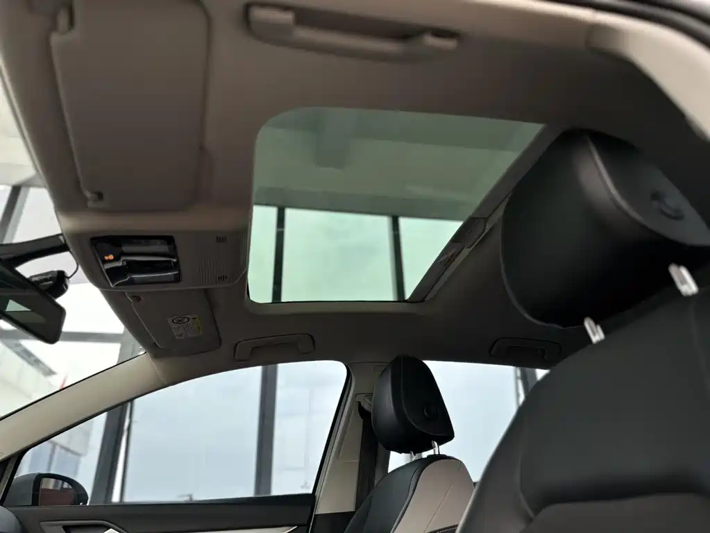 Volkswagen Golf — миниатюра 7