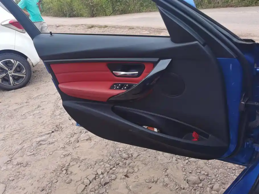 BMW 3 Series — миниатюра 7