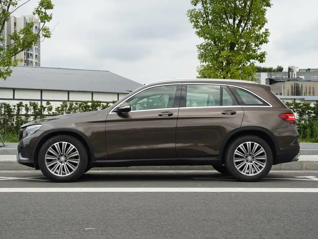 Mercedes-Benz GLC — миниатюра 18