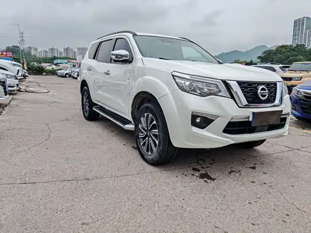 NISSAN TUDA 2021