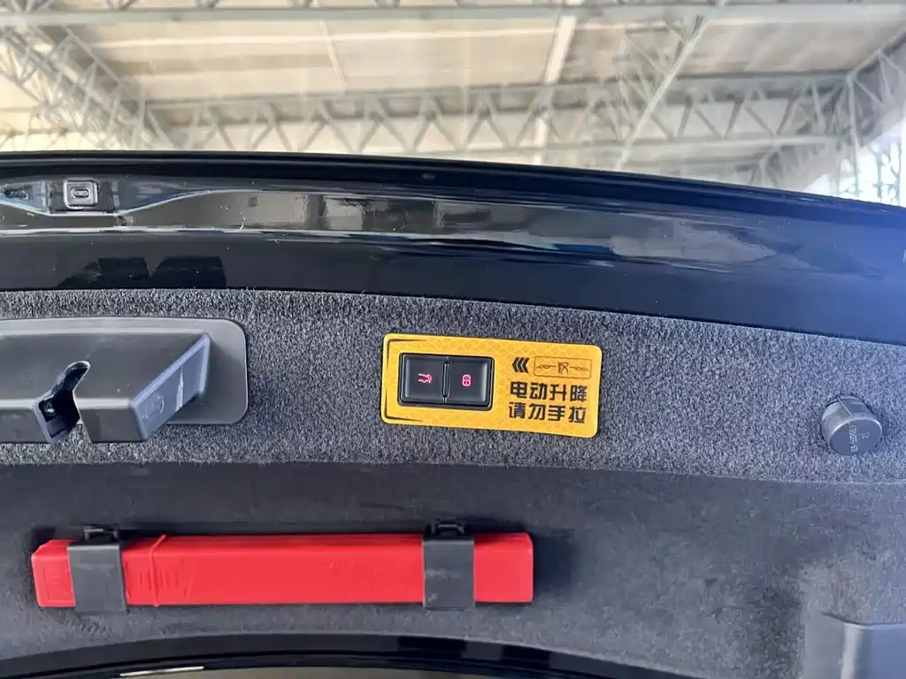 BYD Han — миниатюра 23
