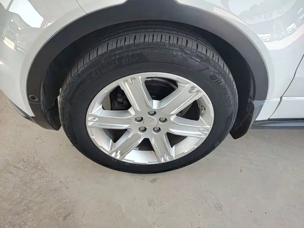 Land Rover Evoque — миниатюра 23