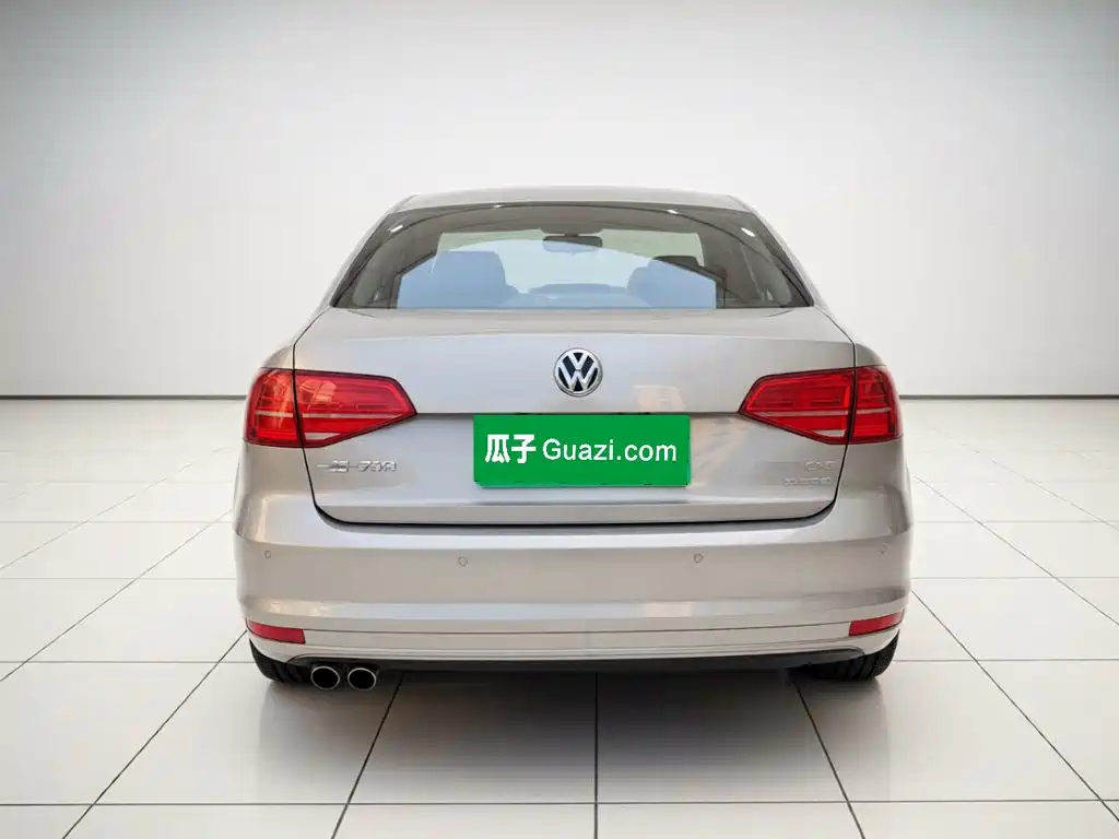 Volkswagen Sagitar — миниатюра 3