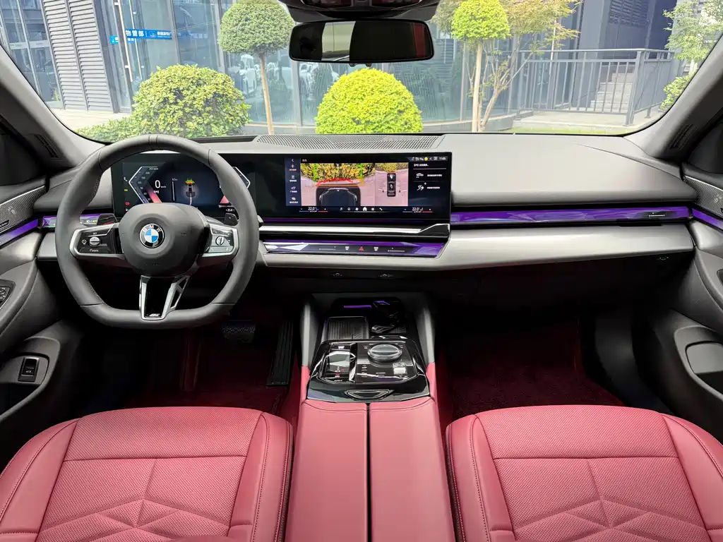 BMW 5 Series — миниатюра 8