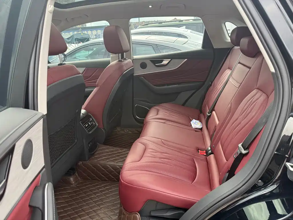 Hongqi Hongqi HS5 — миниатюра 7