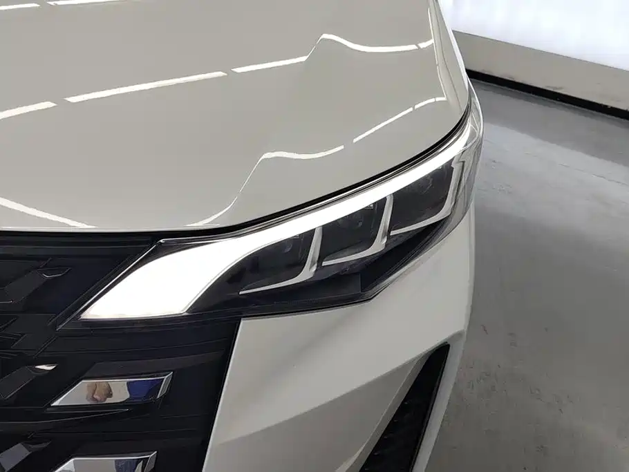 GAC Motor Trumpchi M6 — миниатюра 5