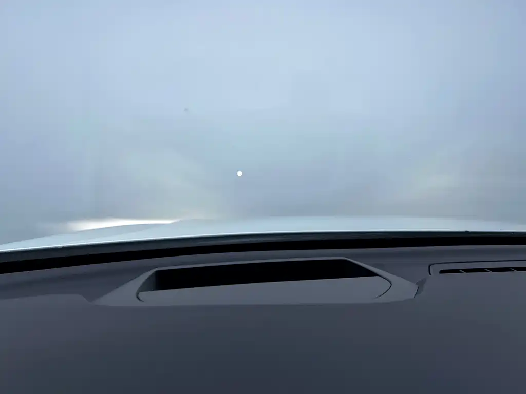 Volvo XC60 PHEV — миниатюра 32