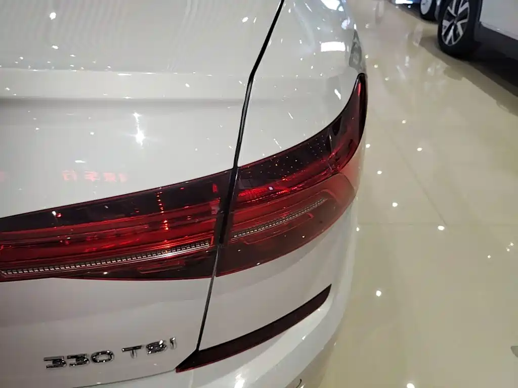 Volkswagen Passat — миниатюра 8