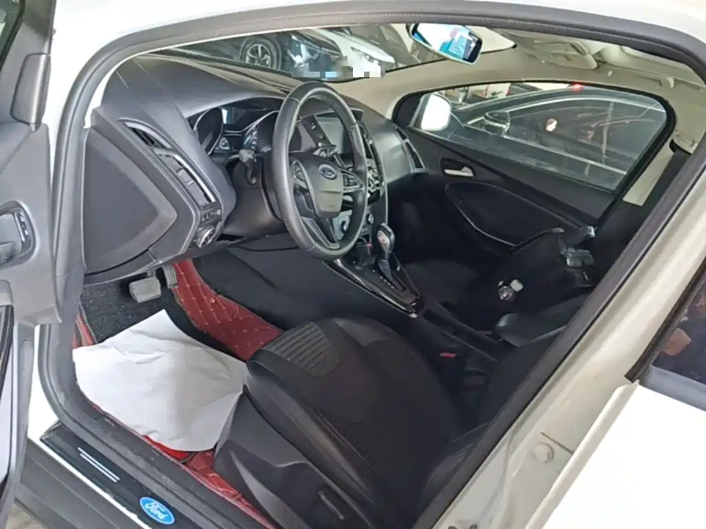 Ford Focus — миниатюра 16
