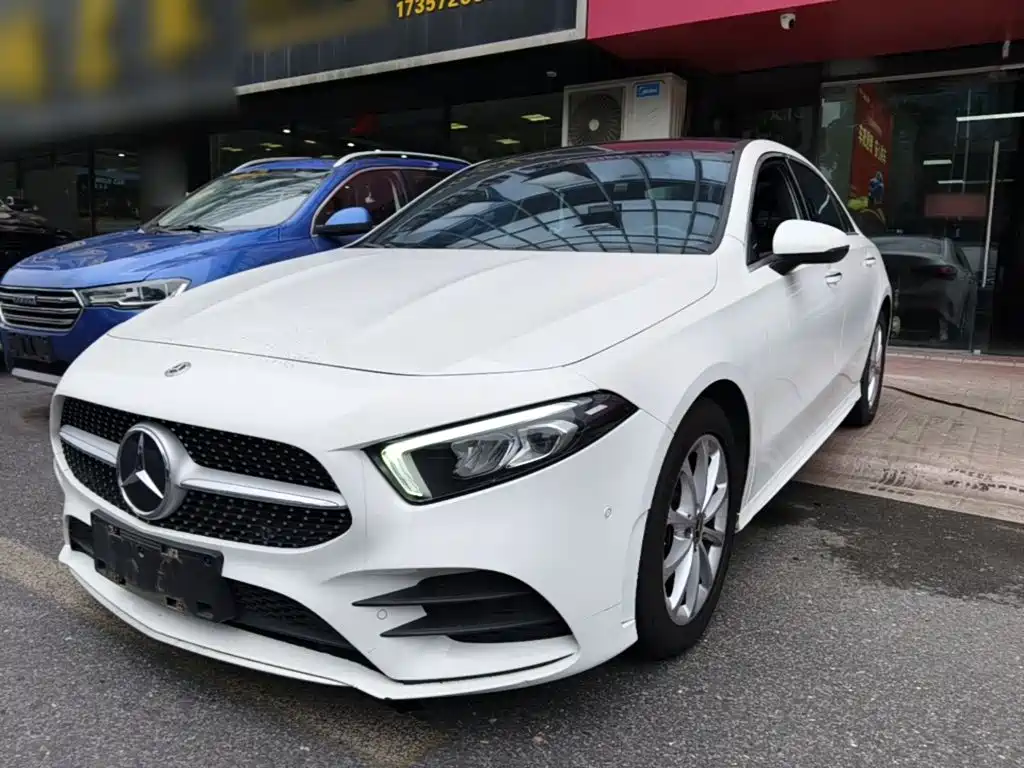Mercedes-Benz A-Class — миниатюра 2