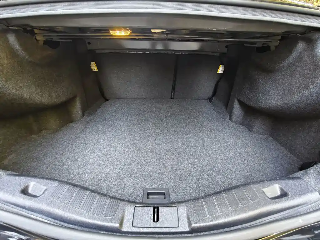 Ford Mondeo — миниатюра 9