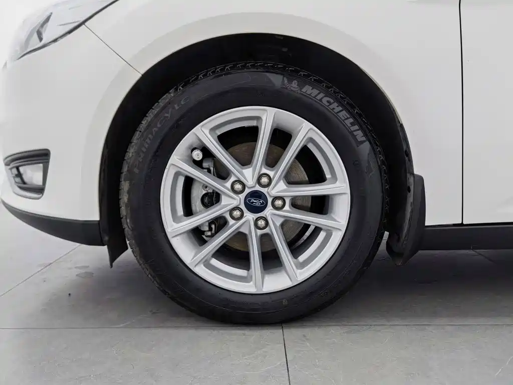 Ford Focus — миниатюра 17