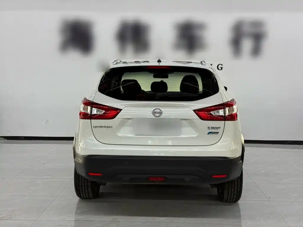 Nissan Qashqai — миниатюра 9