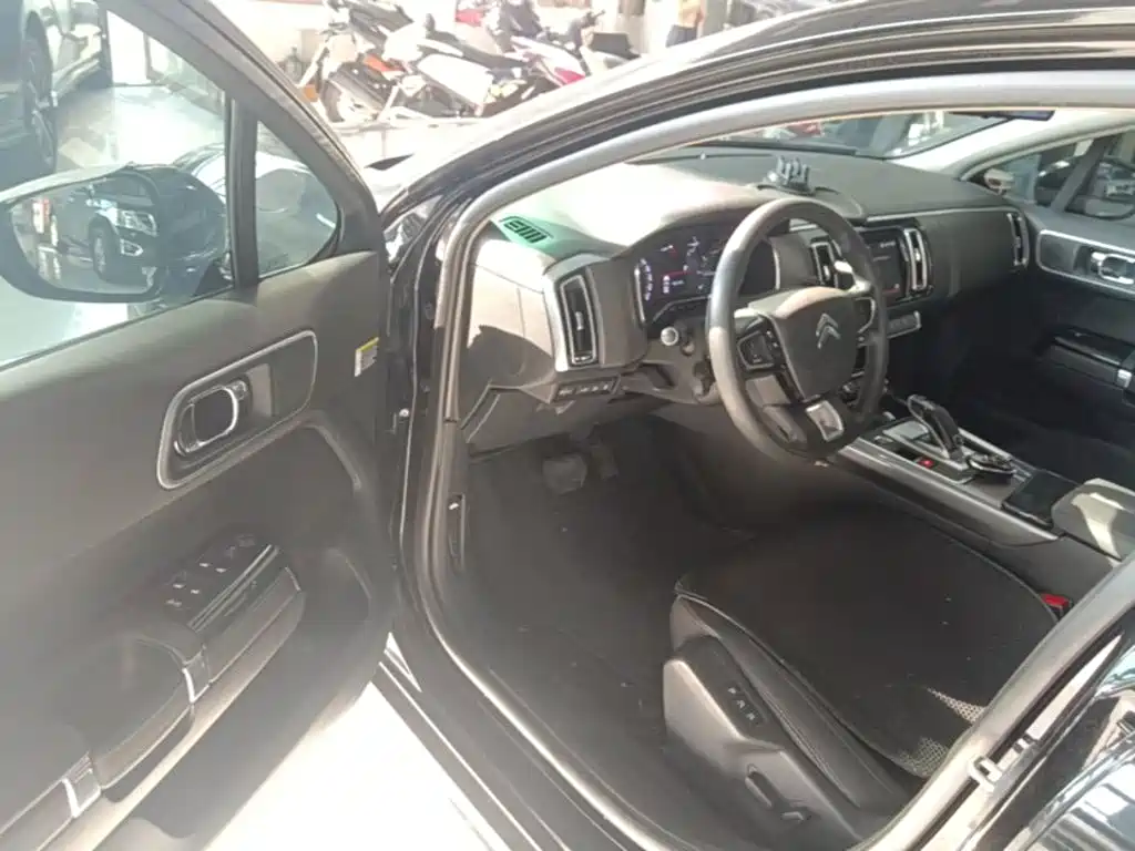 Citroen C6 — миниатюра 16