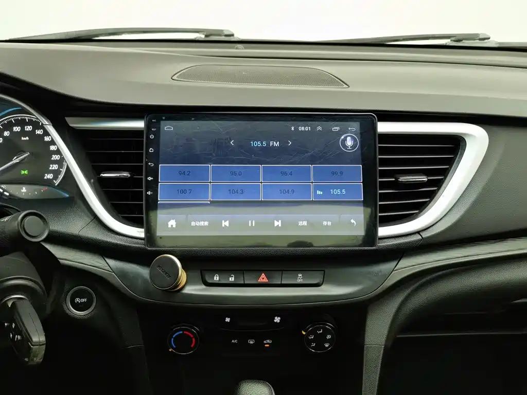 Buick Excelle — миниатюра 12