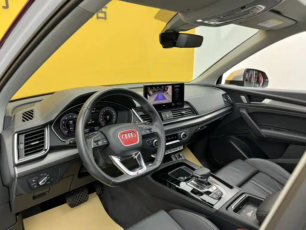 Audi Q5L — миниатюра 31