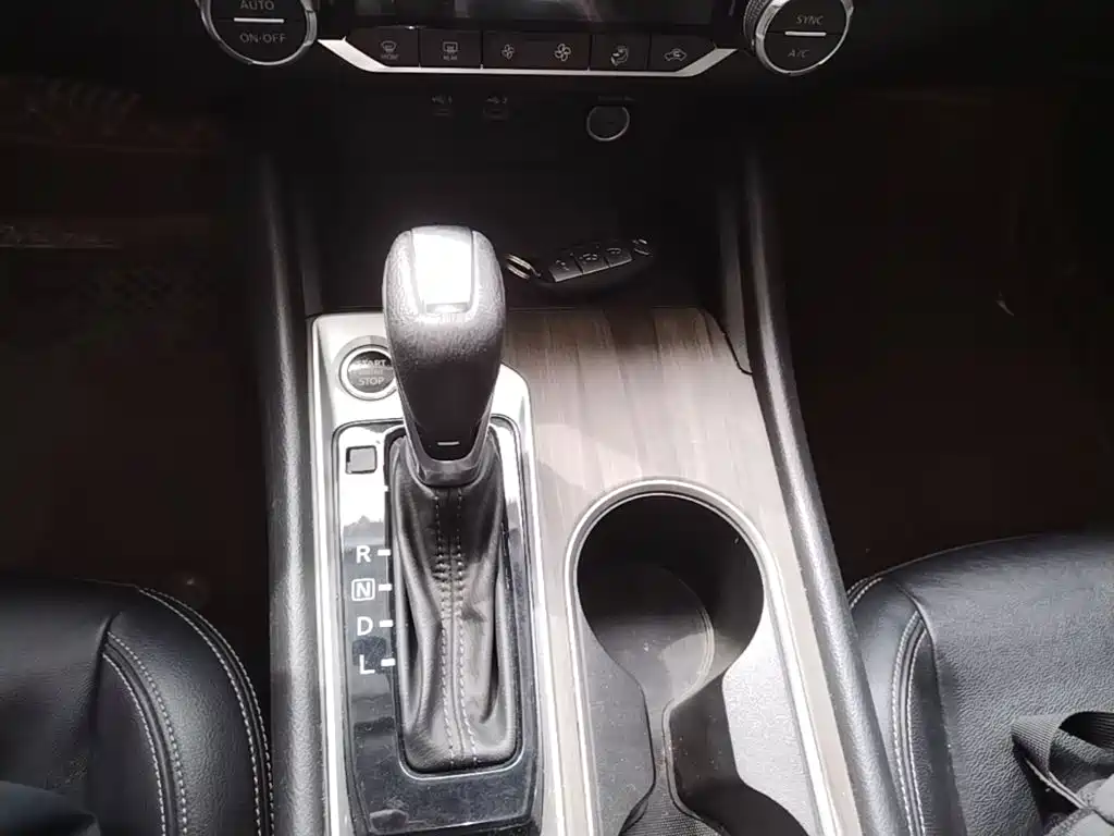 Nissan Teana — миниатюра 14