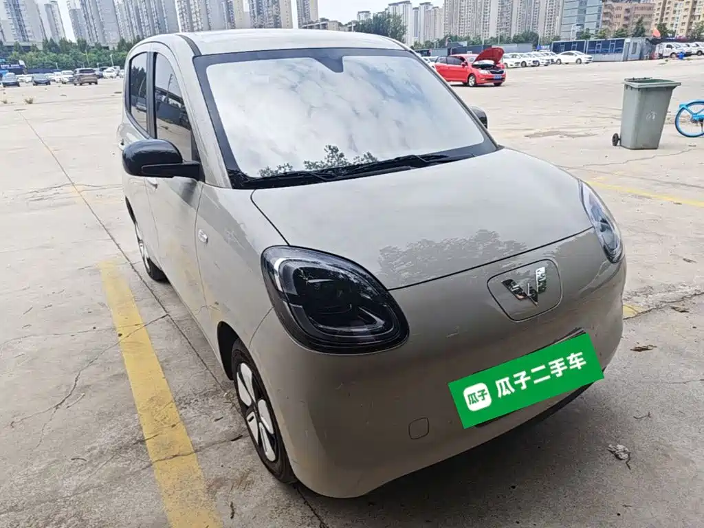 Wuling MINIEV — миниатюра 4