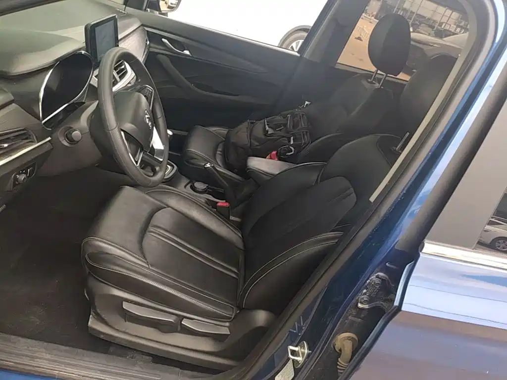 Baojun 360 — миниатюра 11