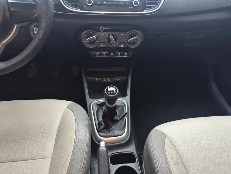 Kia Huanchi — миниатюра 16