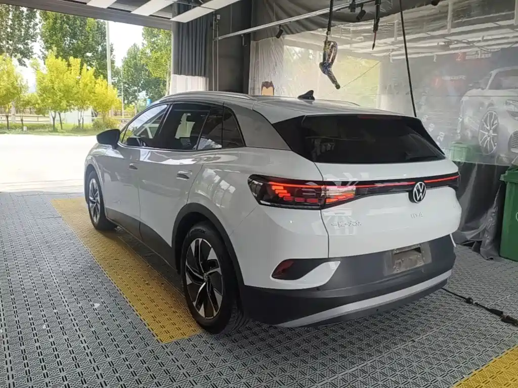 Volkswagen ID.4 Crozz — миниатюра 5