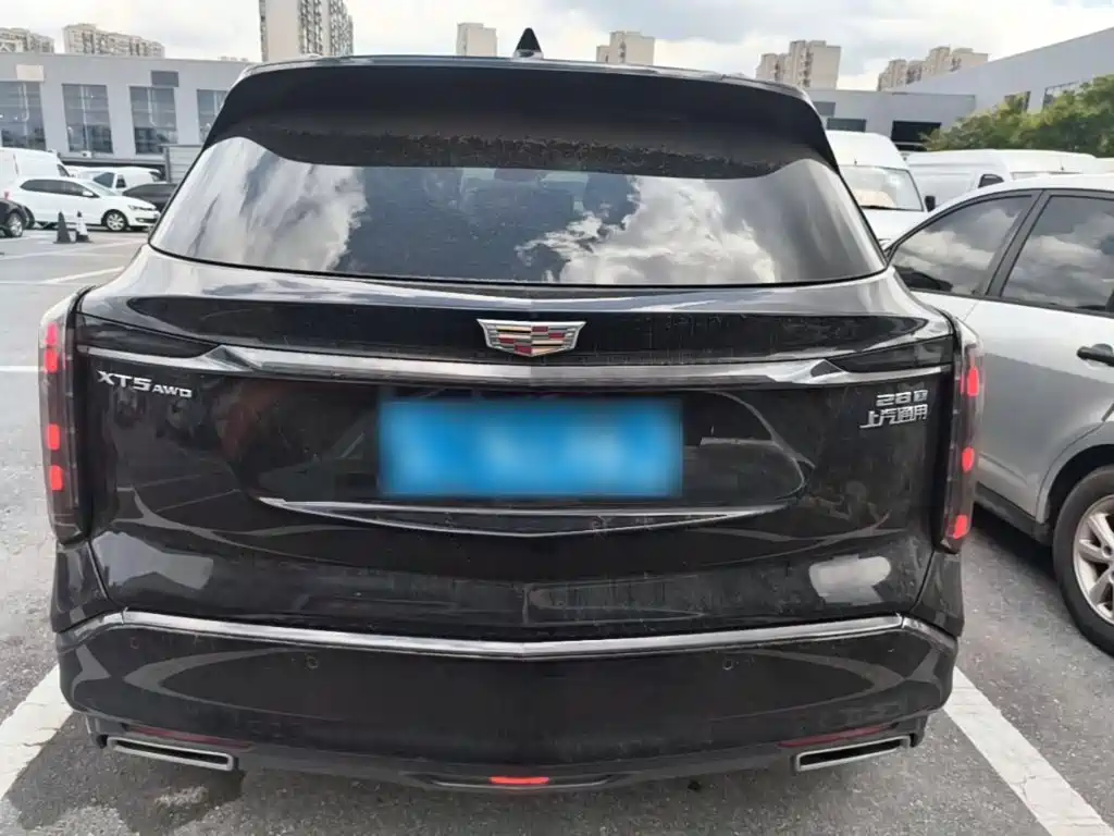 Cadillac XT5 — миниатюра 6