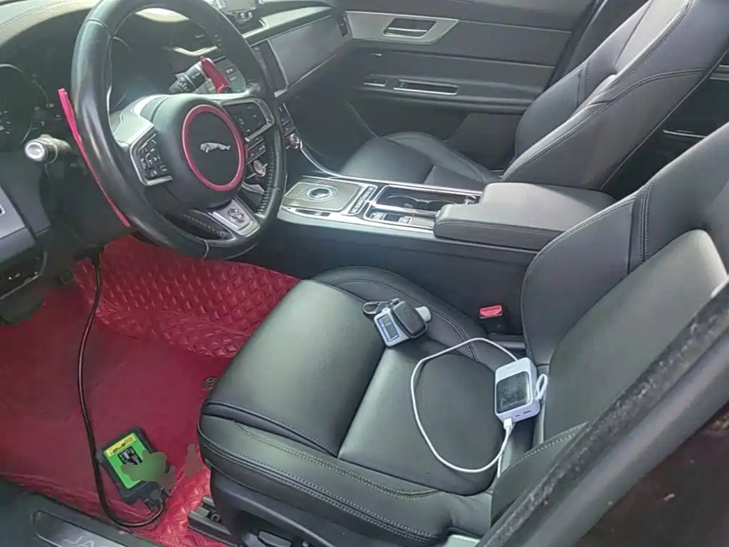 Jaguar XFL — миниатюра 20