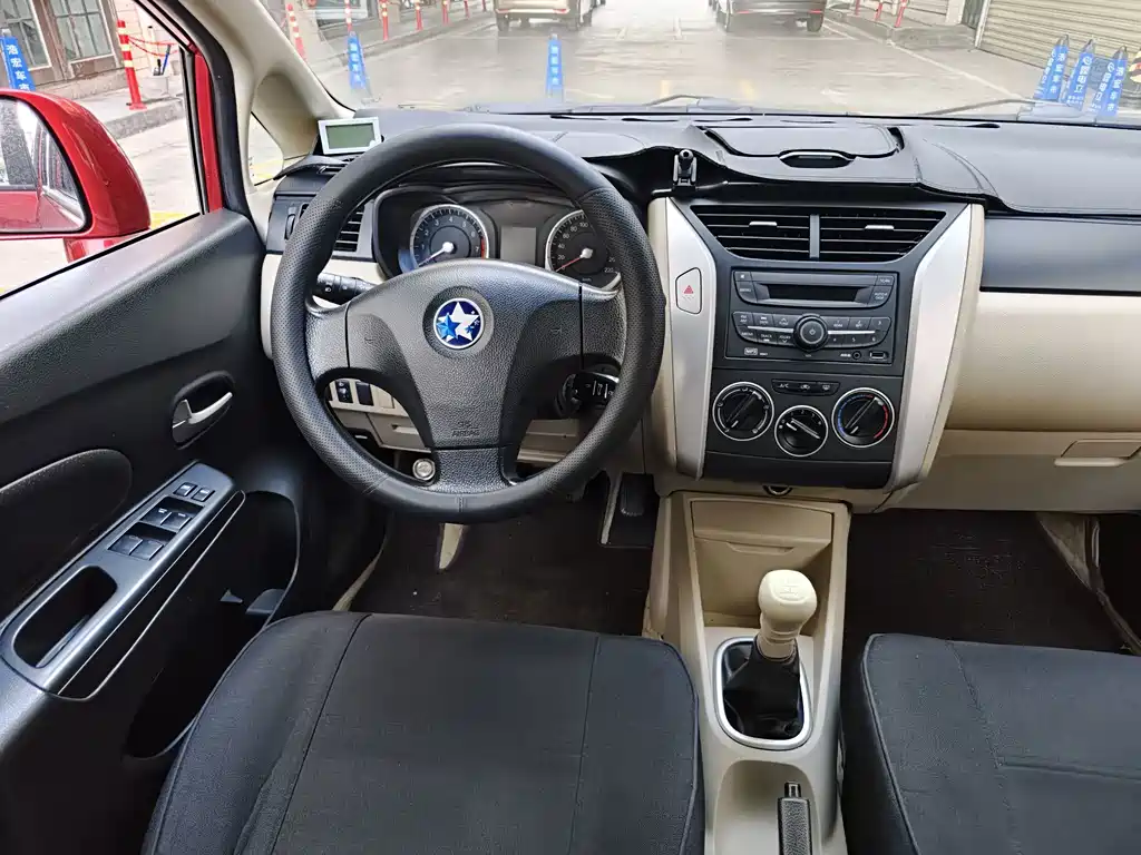 Venucia R50 — миниатюра 11