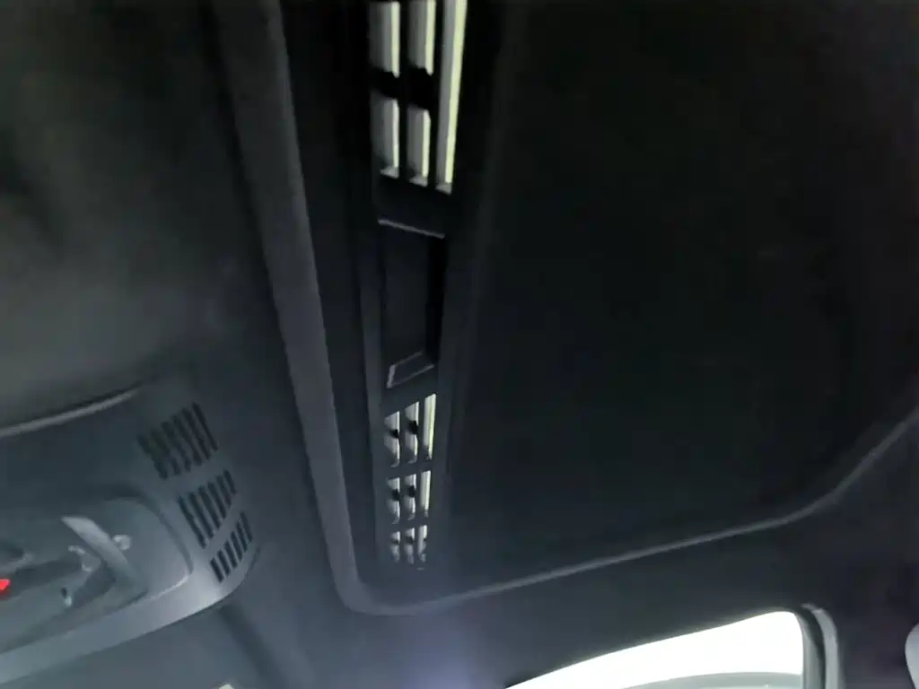 BMW 4 Series — миниатюра 11