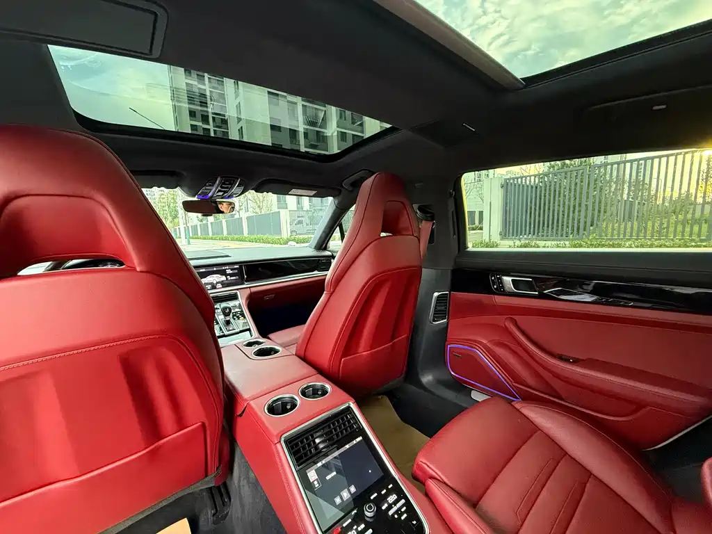 Porsche Panamera — миниатюра 18