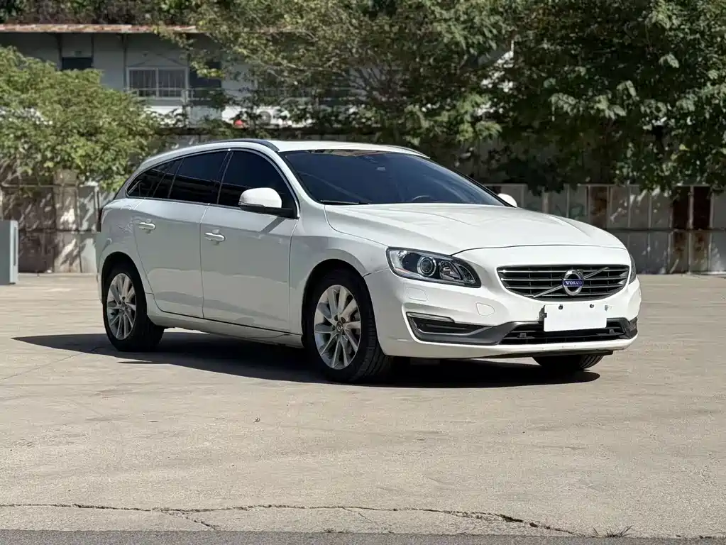 Volvo V60 — миниатюра 3