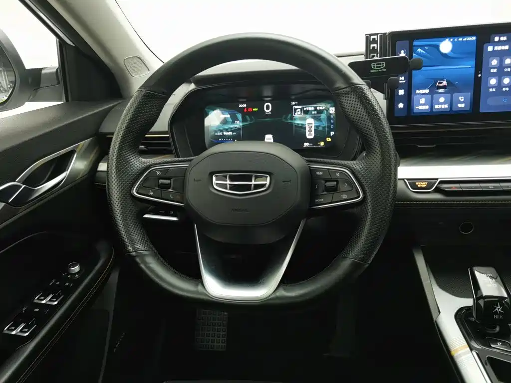 Geely L HiP — миниатюра 11