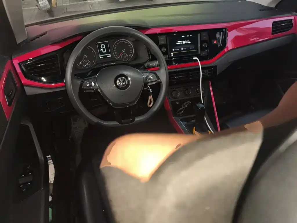 Volkswagen Polo — миниатюра 6