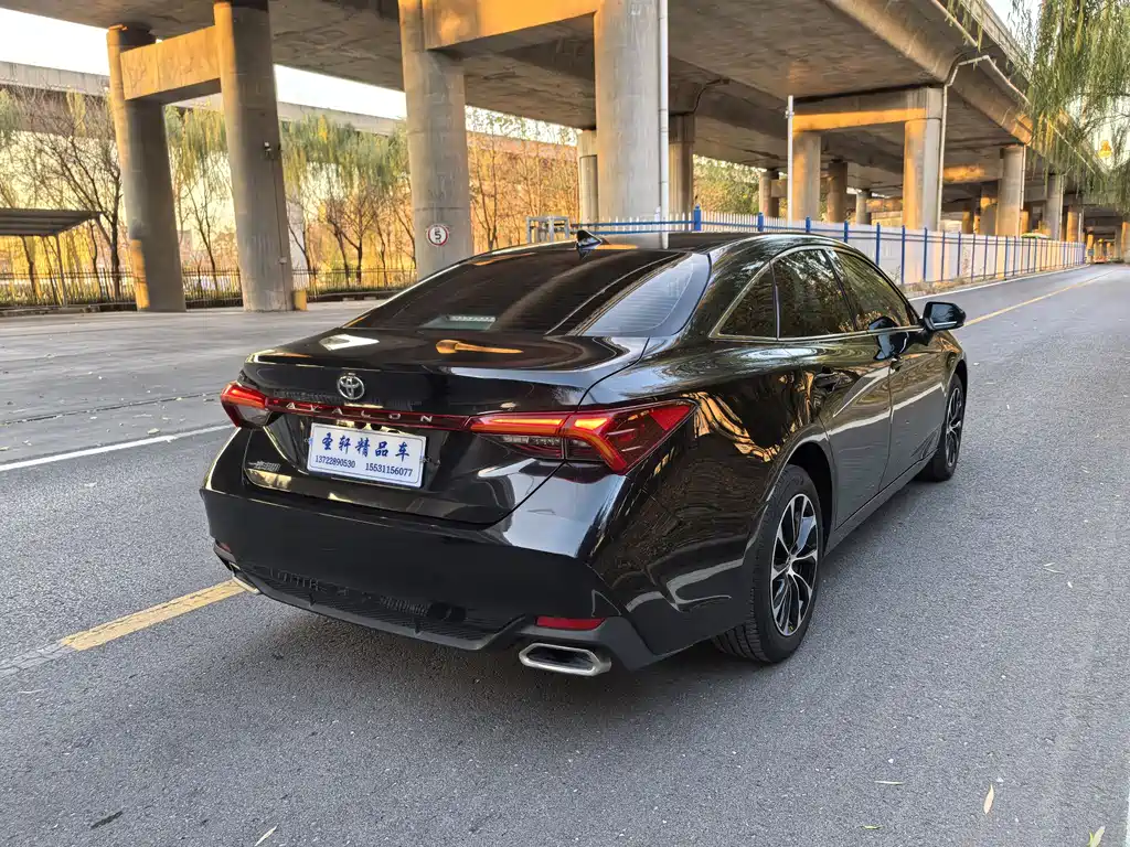 TOYOTA ASIAN DRAGON