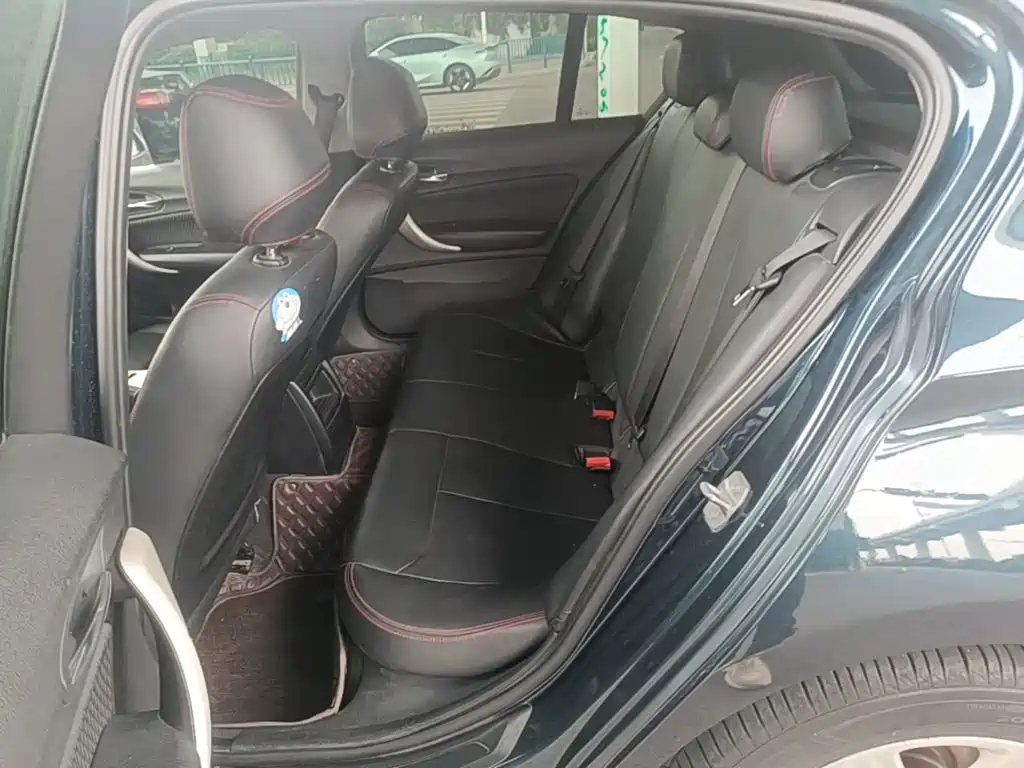 BMW 1 Series (Import) — миниатюра 17