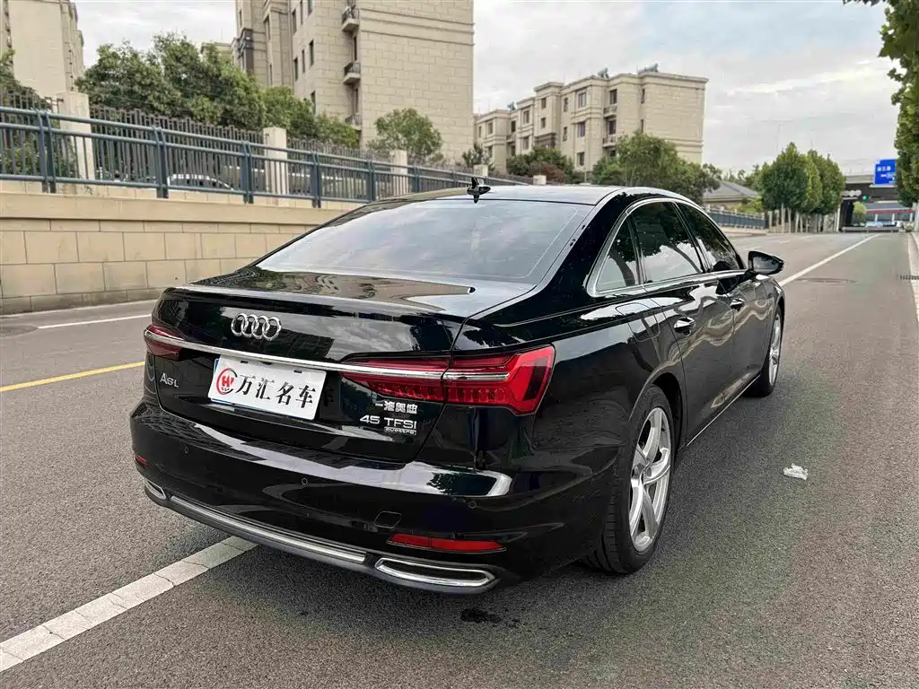 Audi A6L — миниатюра 10