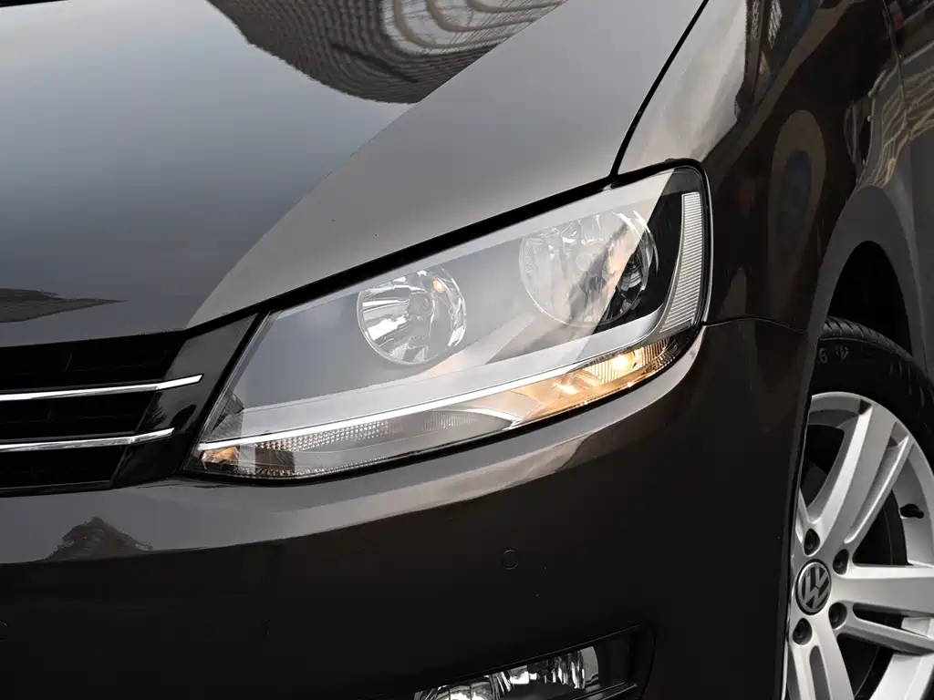 Volkswagen Xia 2018 380TSI 7 мест