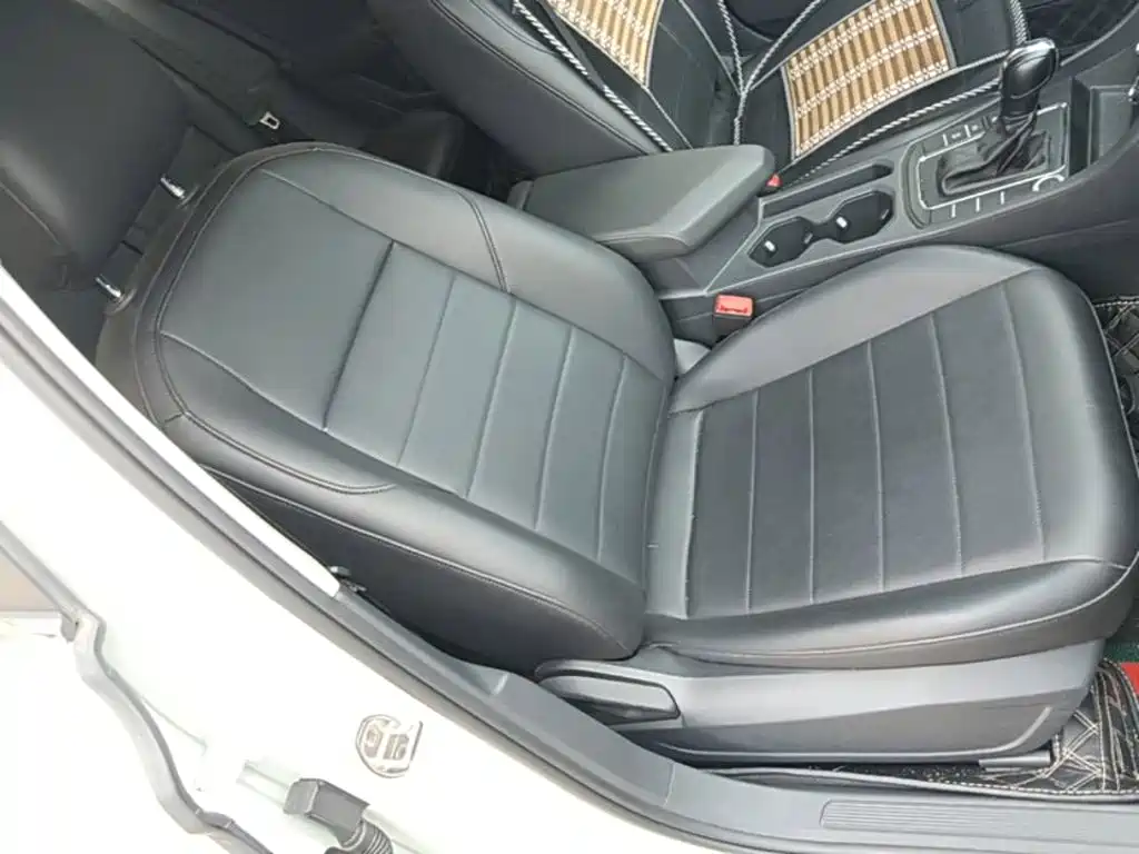 Volkswagen Bora — миниатюра 25