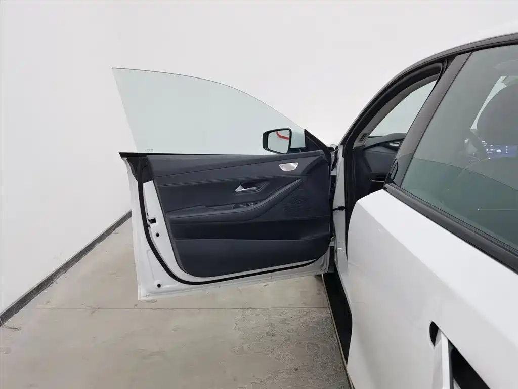 Changan Deepal DARK BLUE SL03