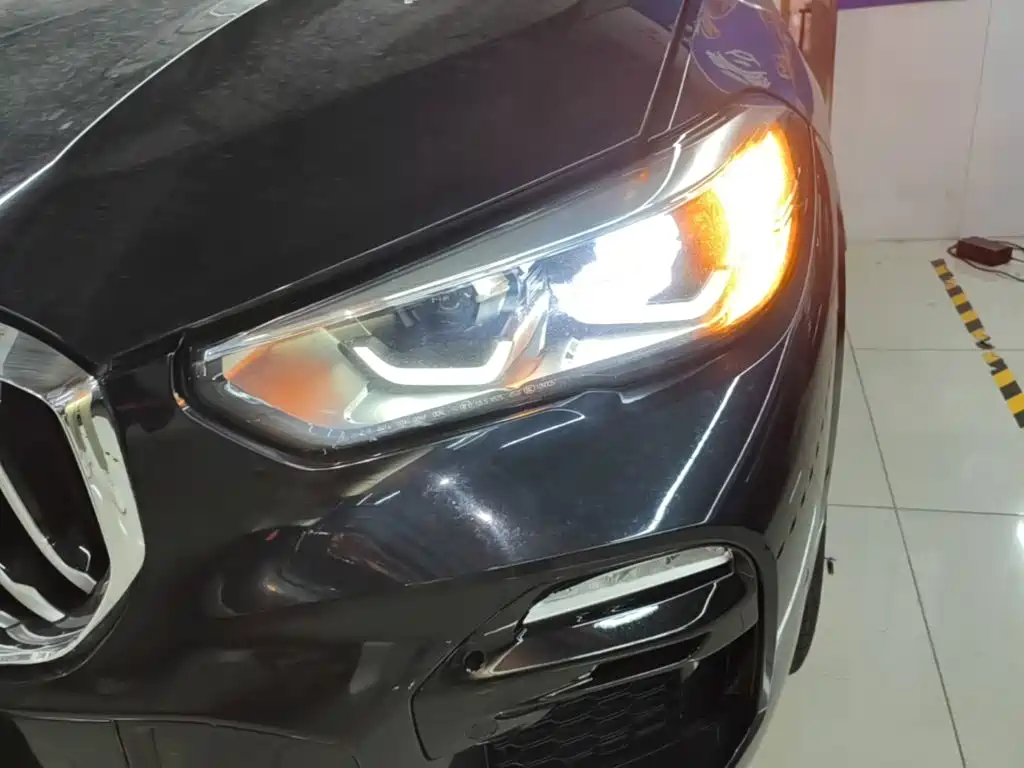 BMW X5 (Import) — миниатюра 24