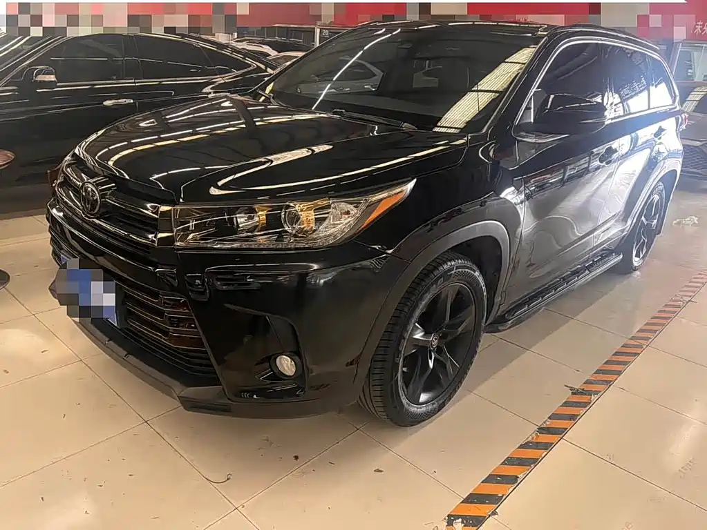 Toyota Highlander 2021