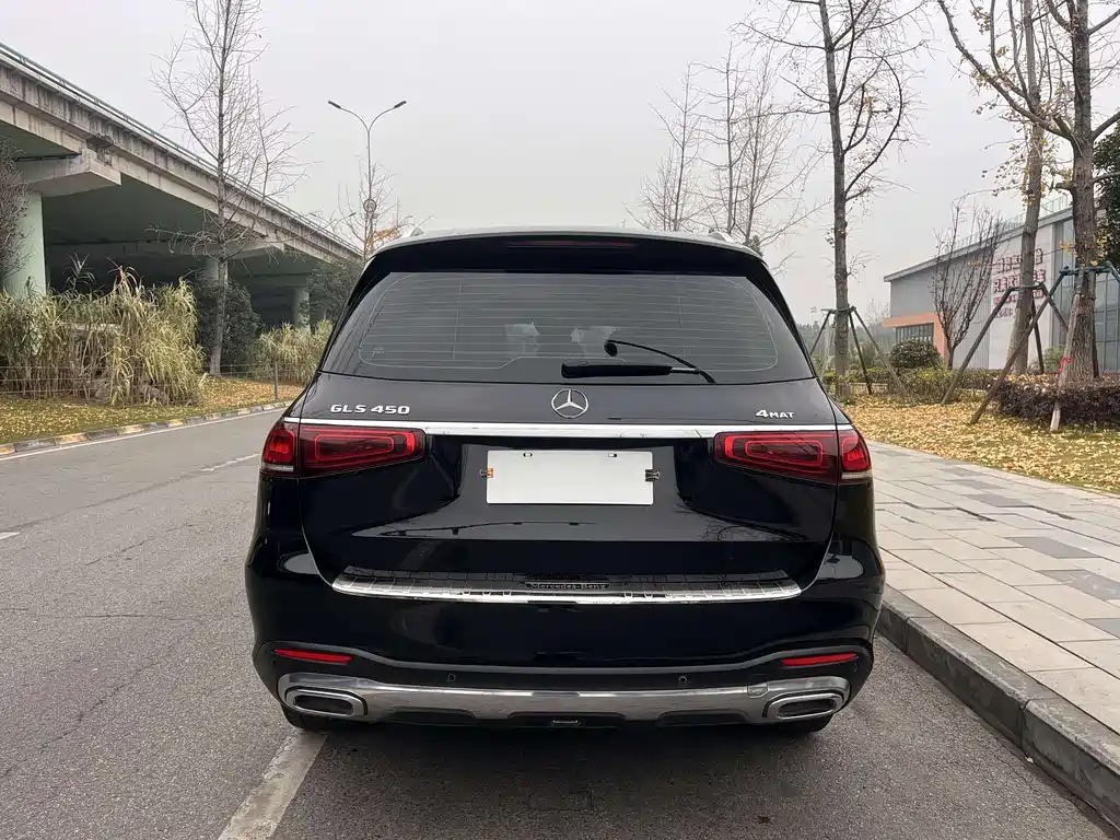 MERCEDES-BENZ GLS