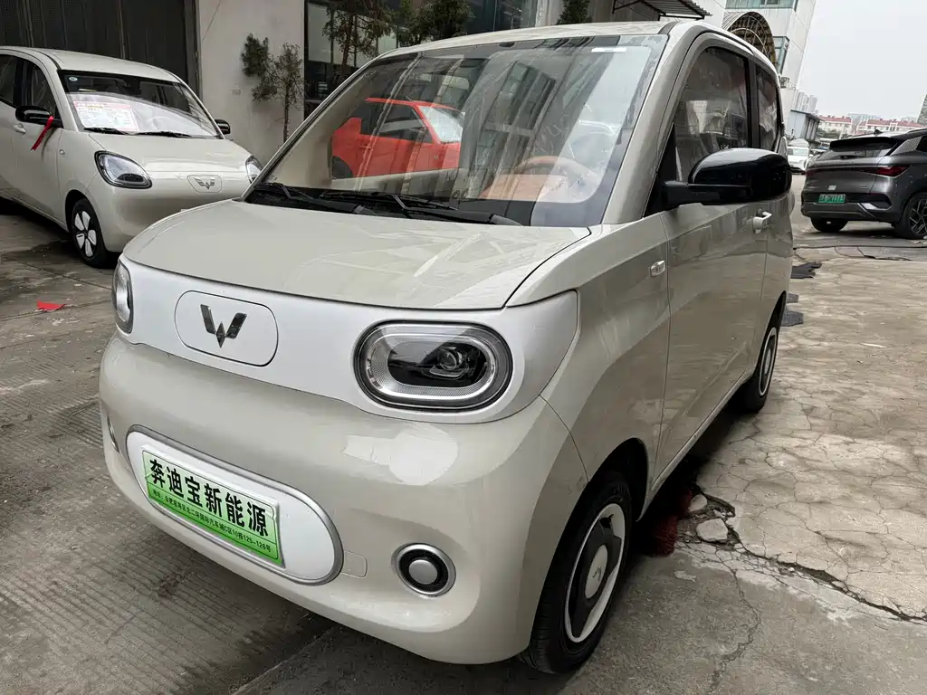 Wuling MINIEV 2025