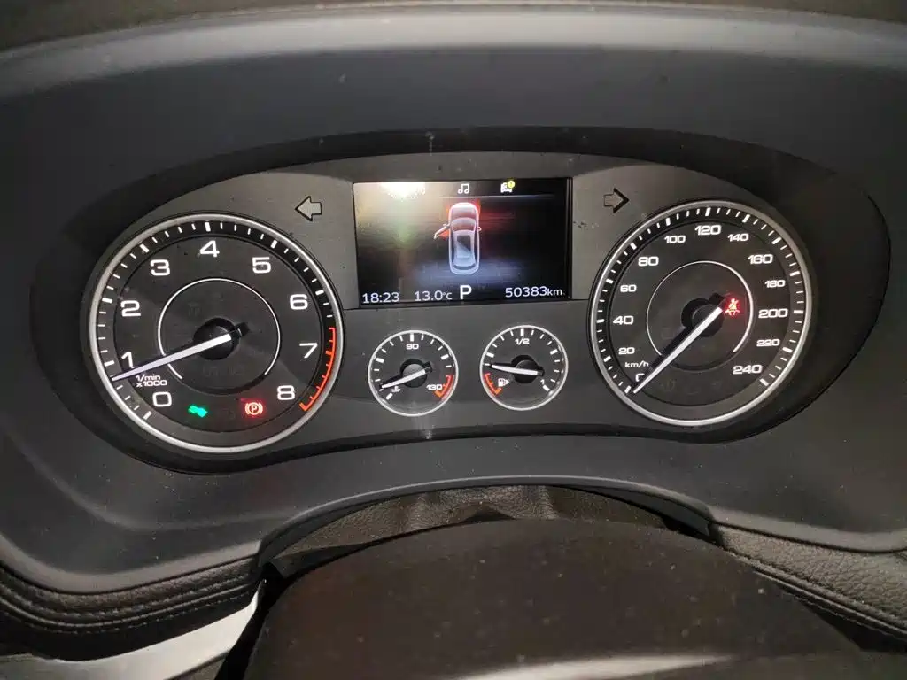 Borgward BX7 — миниатюра 8