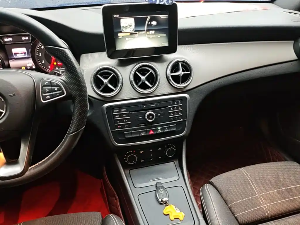 Mercedes-Benz CLA (Import) — миниатюра 13