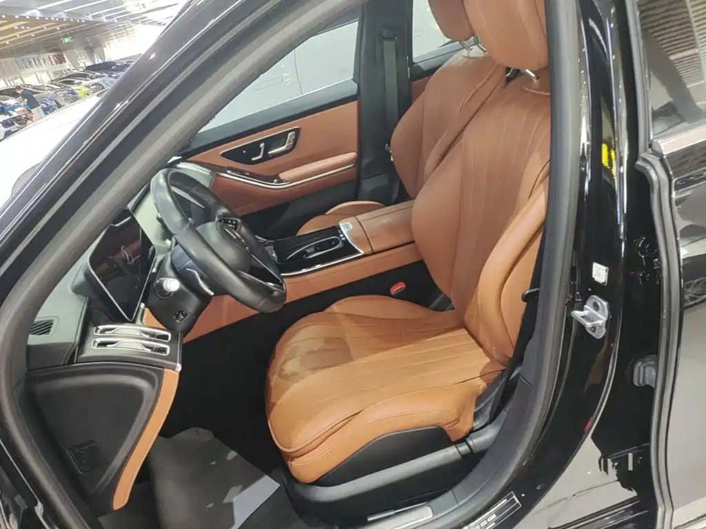 Mercedes-Benz S-Class — миниатюра 11
