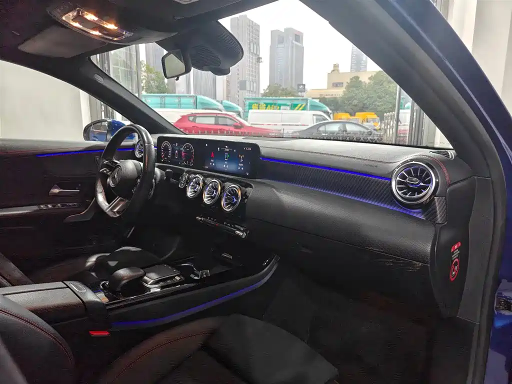 MERCEDES-BENZ A CLASS