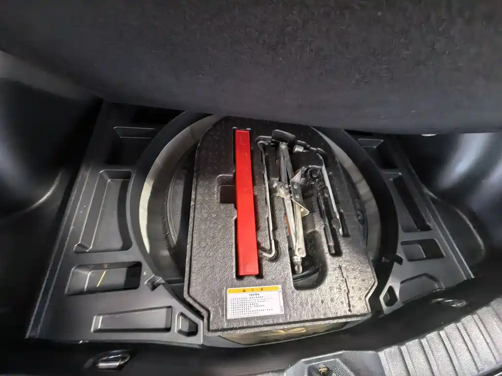 TOYOTA COROLLA SHARP AMPLIFIER