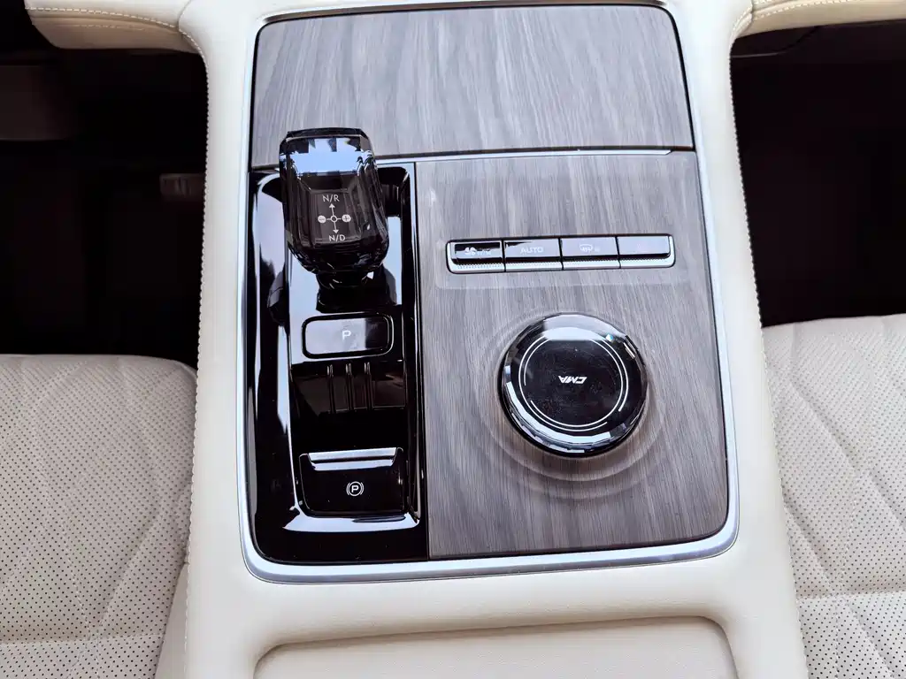 GEELY AUTOMOBILE XINGYUE L