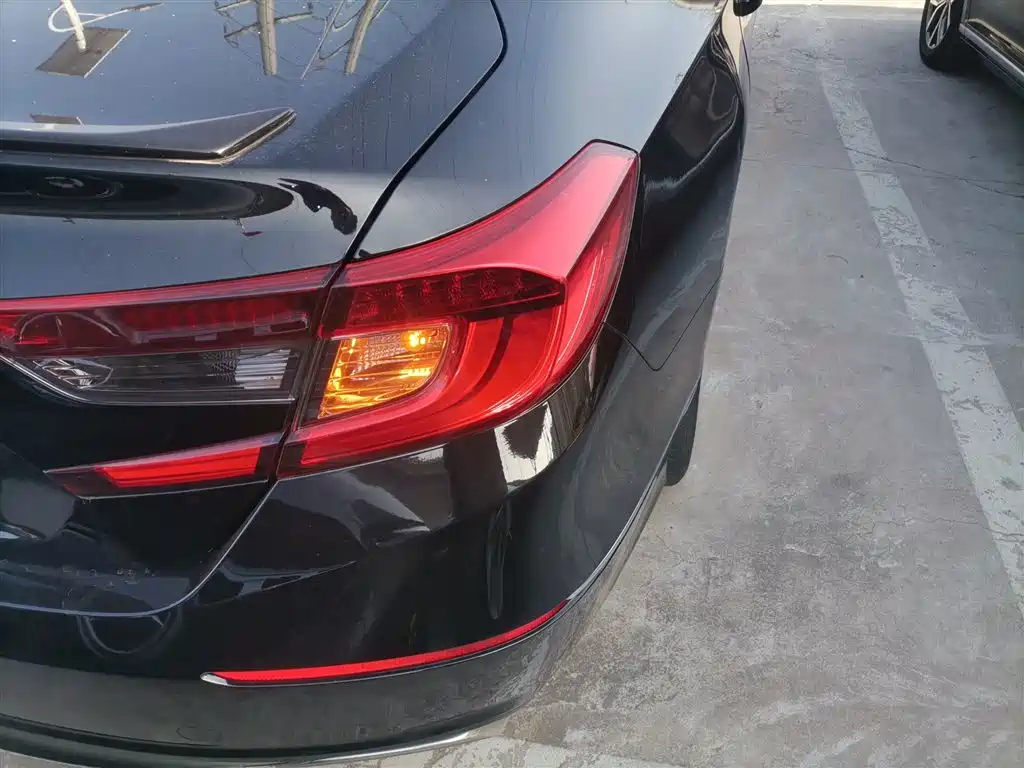 Honda Accord 2018 260TURBO Elite VI